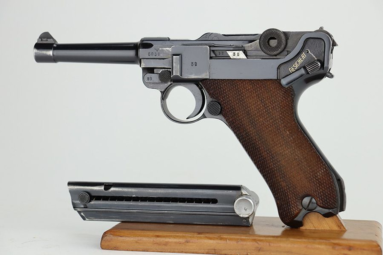 Excellent 1941 Mauser Banner Police Eagle/L Luger - Matching Magazine - 1