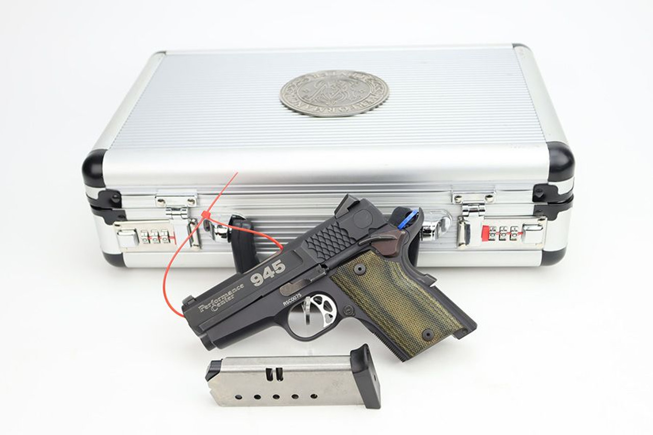 Mint Smith & Wesson Performance Center Model 945-1 - 1