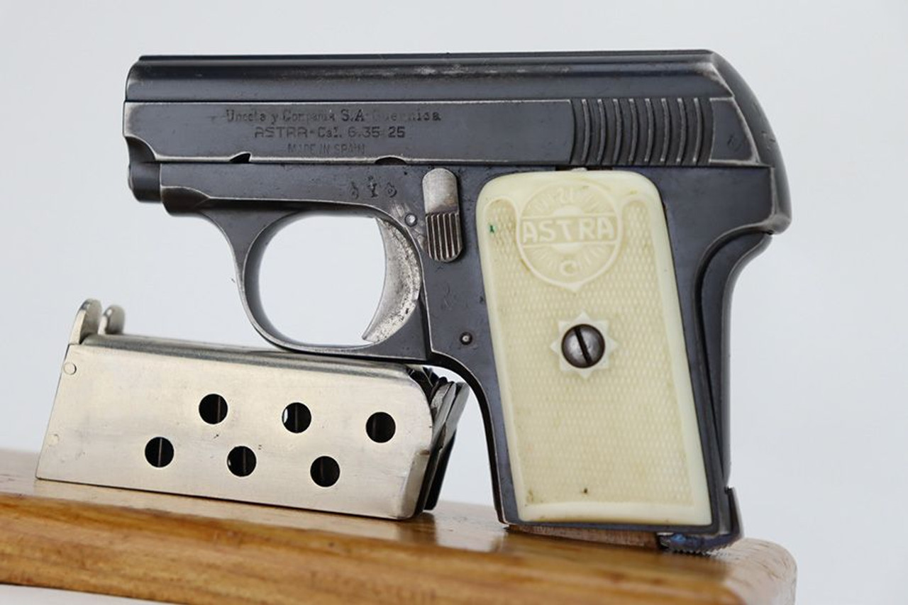 Astra Model 200 Firecat - 1