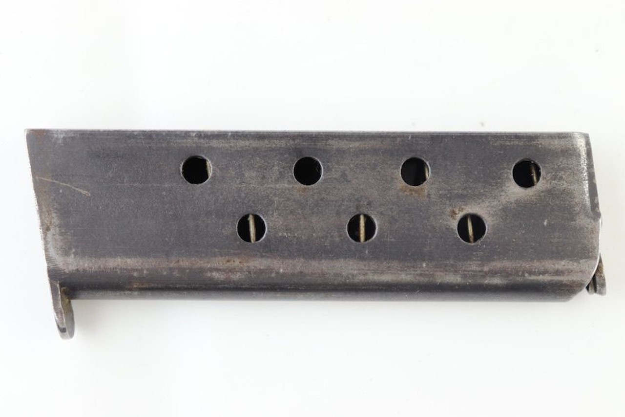 Kommer Model 4 Magazine - 1