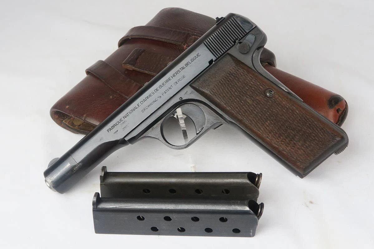 Excellent 1922 Browning Rig - 1