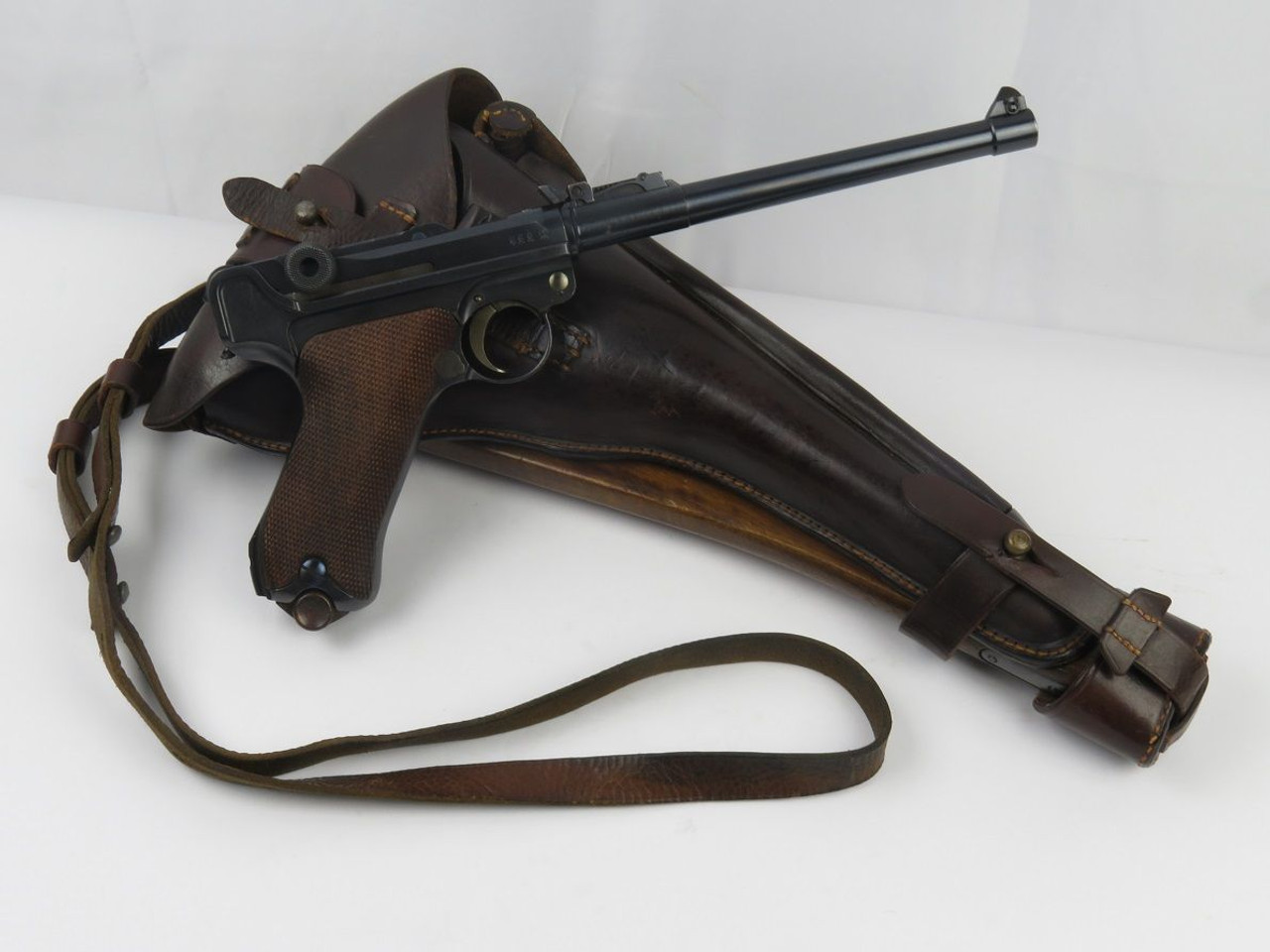 Minty WW1 1916 Artillery Luger Rig - 1