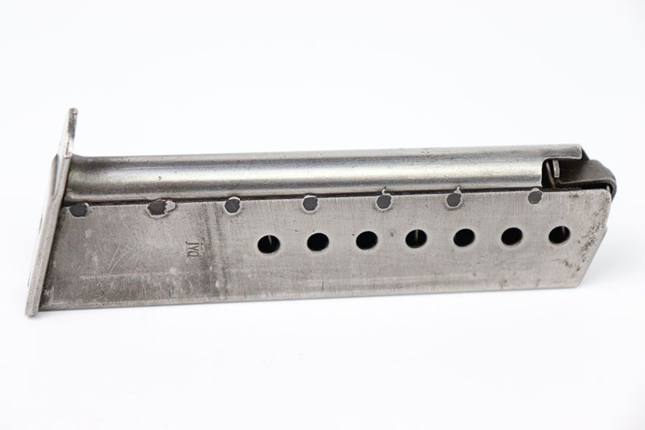 JVD P.38 U Magazine - 1