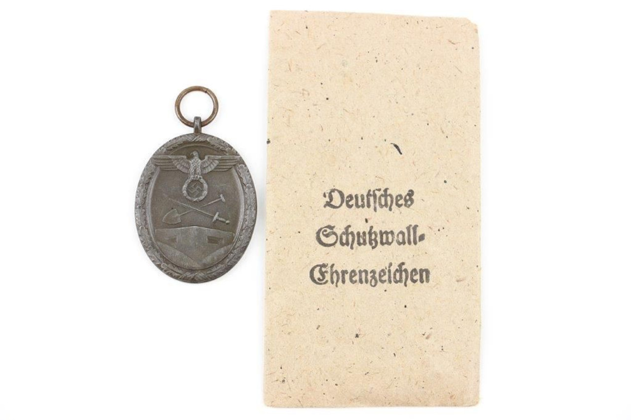 WW2 German West Wall Medal with Envelope - 1