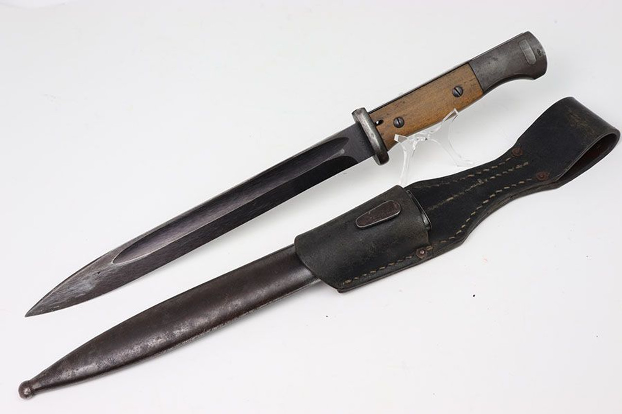 1944 K98 Bayonet - Scabbard With Frog - 1