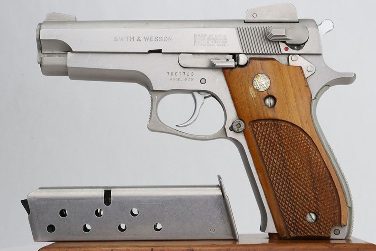 Smith & Wesson Model 639 - 1