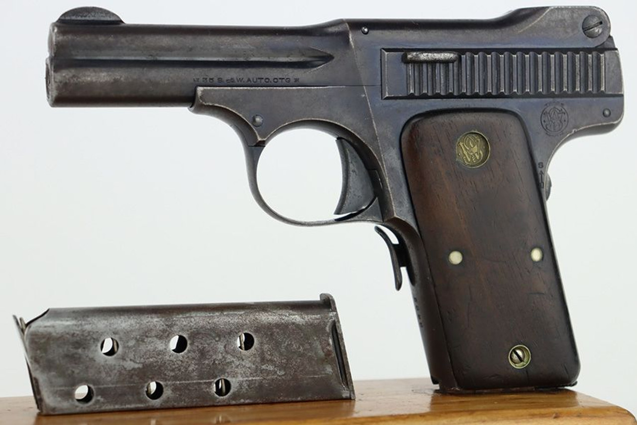 Smith & Wesson Model 1913 - 1