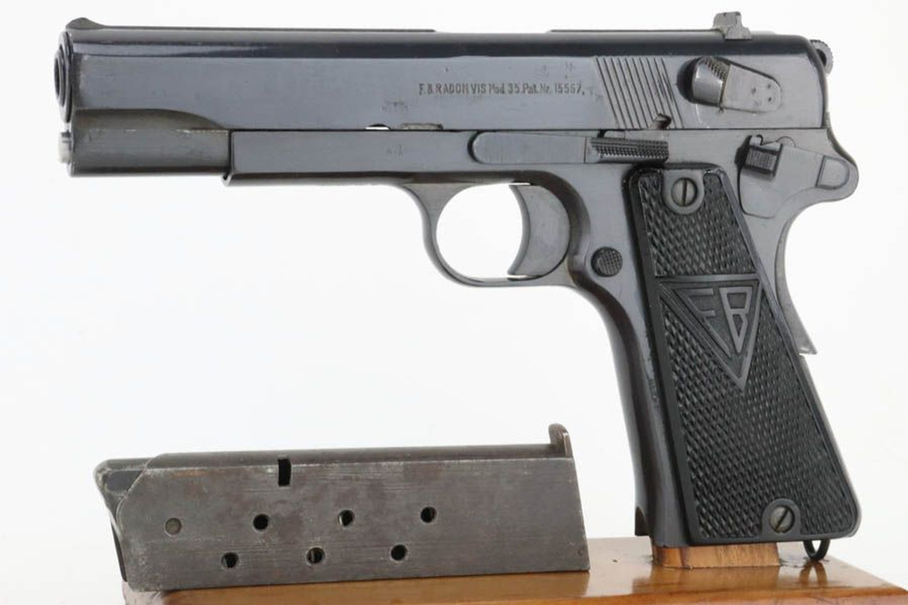 Radom VIS 35 - Nazi Marked - 1