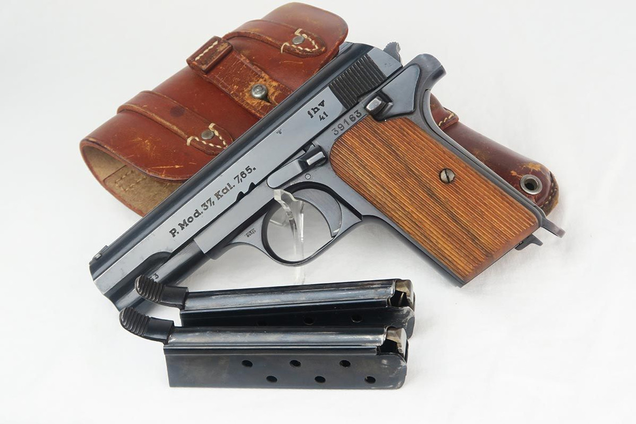 Excellent Nazi Femaru m37 Rig - Two Matching Magazines - 1