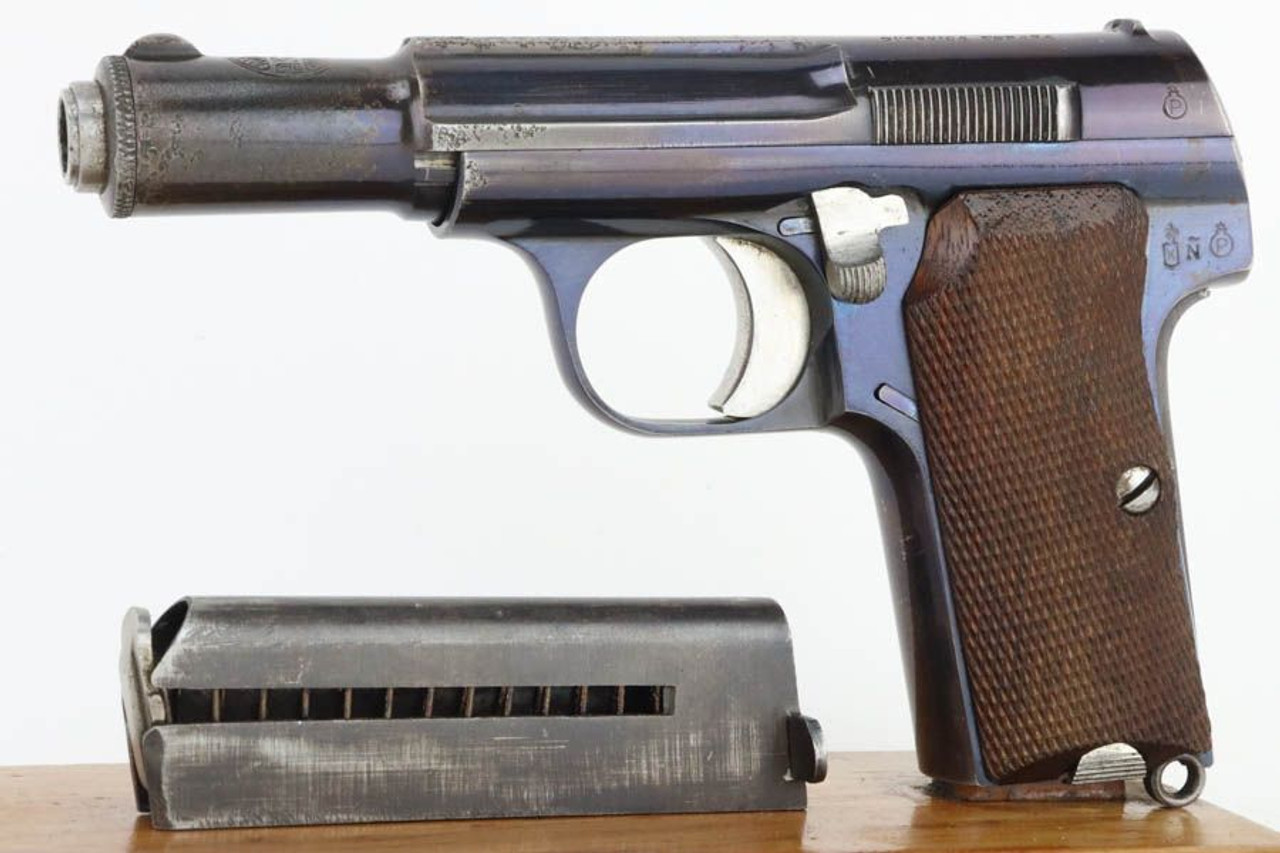 Nazi Astra Model 300 - 1