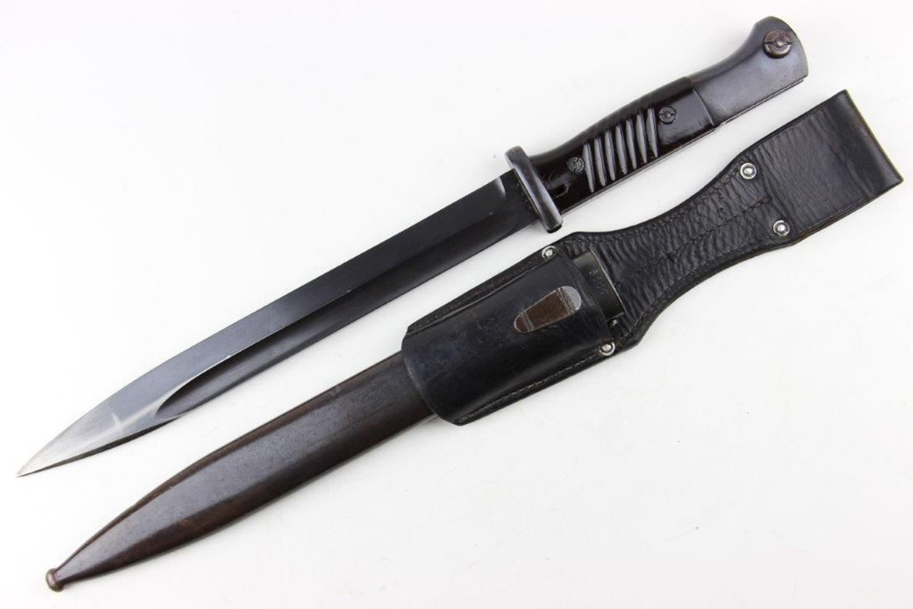1938 K98 Bayonet: Matching Scabbard & Frog - 1