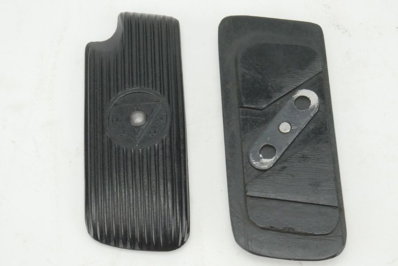 Very Rare 1945 Tokarev Grips - 1