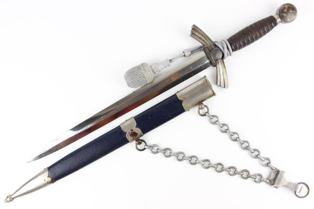 1st Model Luftwaffe Dagger with Chain - 1
