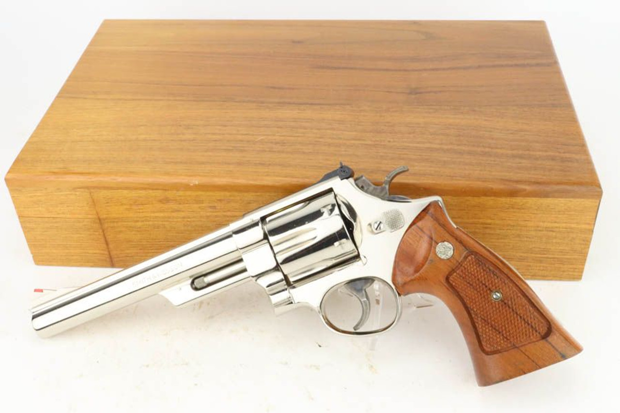 Minty, Cased, Nickel Smith & Wesson 29-2 - 6.5" - 1