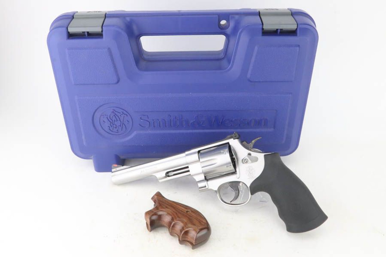 Fantastic, Boxed Smith & Wesson Model 629-6 - 1