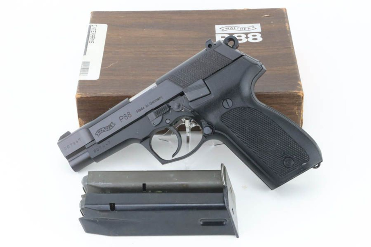 Minty, NIB Walther P88 - 1990 mfg - 1