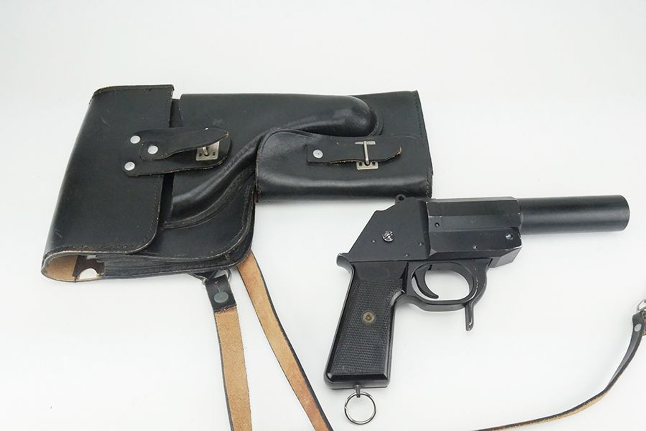 East German LP-1 Flare Gun Rig - 1