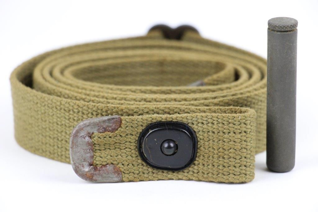 WW2 M1 Carbine Sling with Oiler - 1