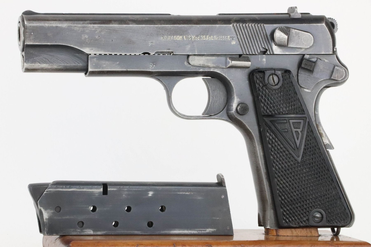 Nazi Radom VIS 35 - 3 Lever - 1