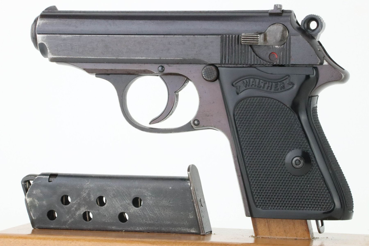 Rare, End-of-Production, SS-Contract Walther PPK - Matching Magazine - 1