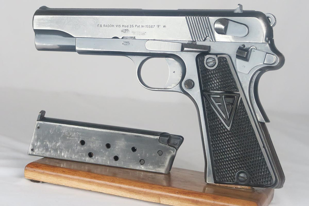 Rare & Early Nazi Radom P35 - Pre-Alphabet - 1