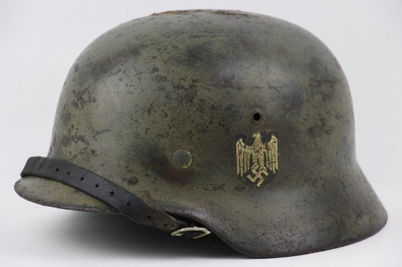 Rare M35 Double Decal Heer Army Helmet: Camo - 1