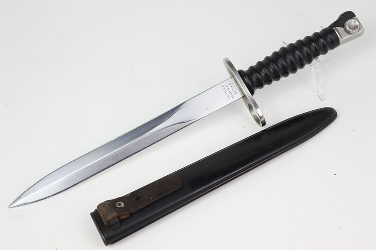 Vintage FW+ Victoria KV146 Rifle Bayonet & Scabbard - 1