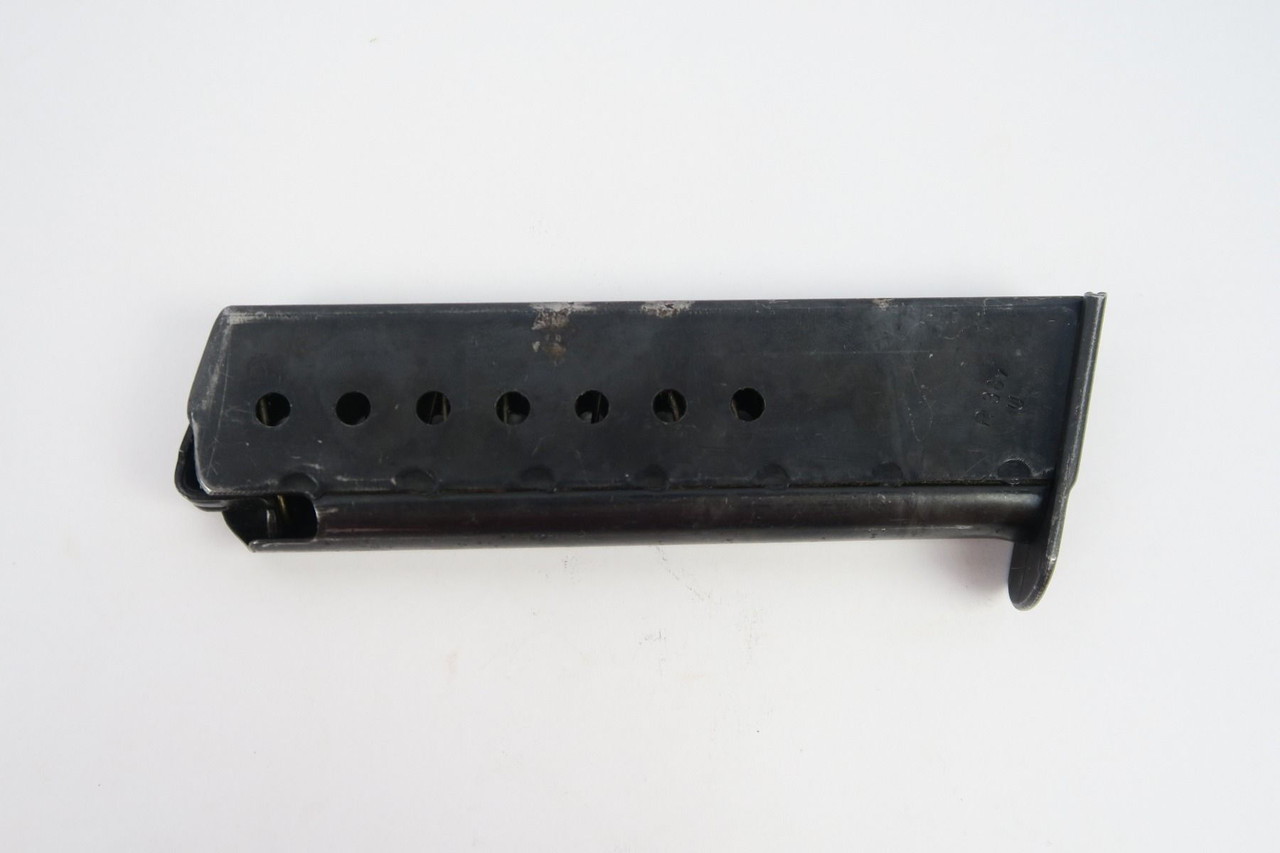 Late WW2 P.38 Magazine P.38 "U" - 1
