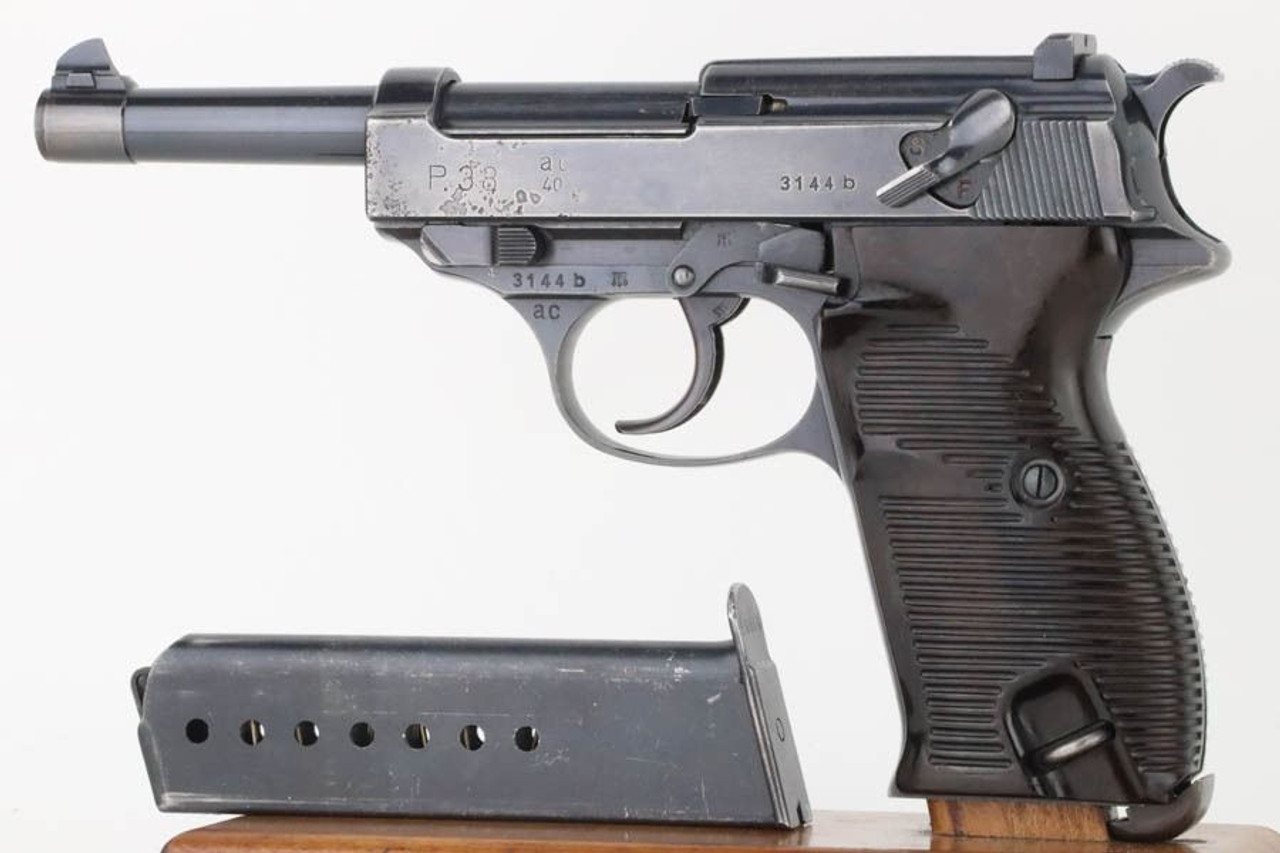 1940 German Military Walther P.38 - AC 40 - 1
