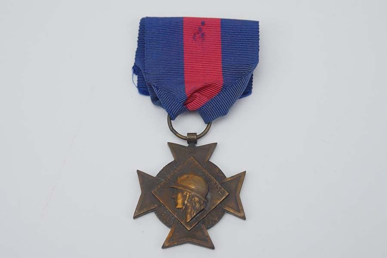 WW1 French Medal for Voluntary Military Service - 1