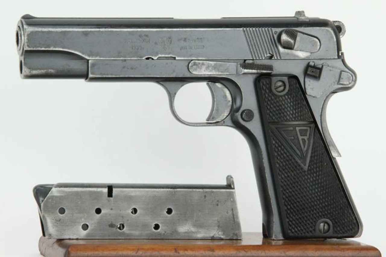 Rare 1939 Polish Eagle Radom VIS 35 - 1