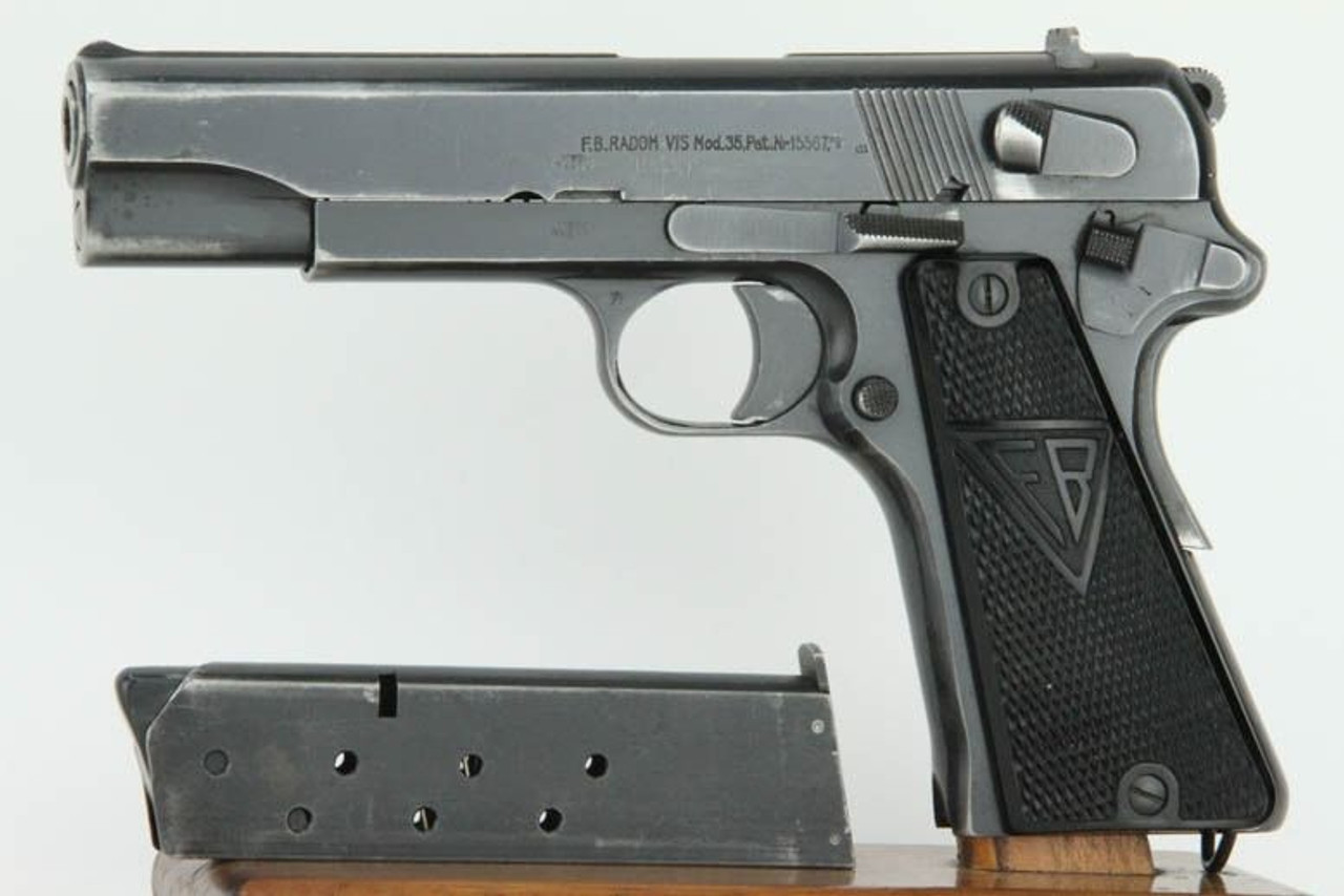 Excellent Radom Vis 35 - Eagle/77 Marked - 1