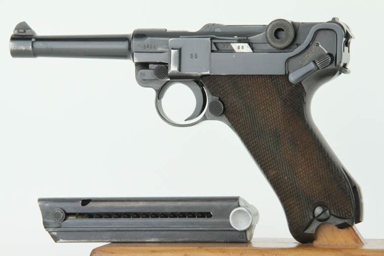 1939 Police Eagle/L Mauser Banner Luger - Matching Magazine - 1