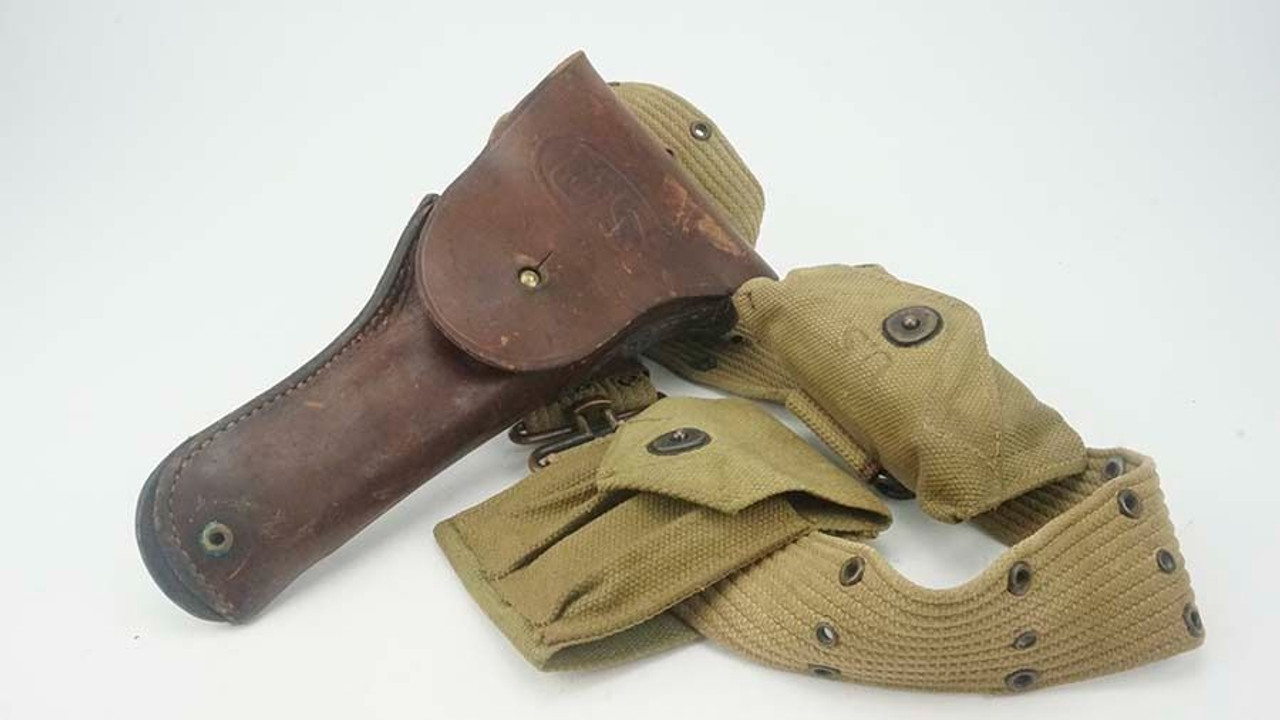 WW2 1911A1 Holster with Webbing , First Aid & Magazine Pouch - 1