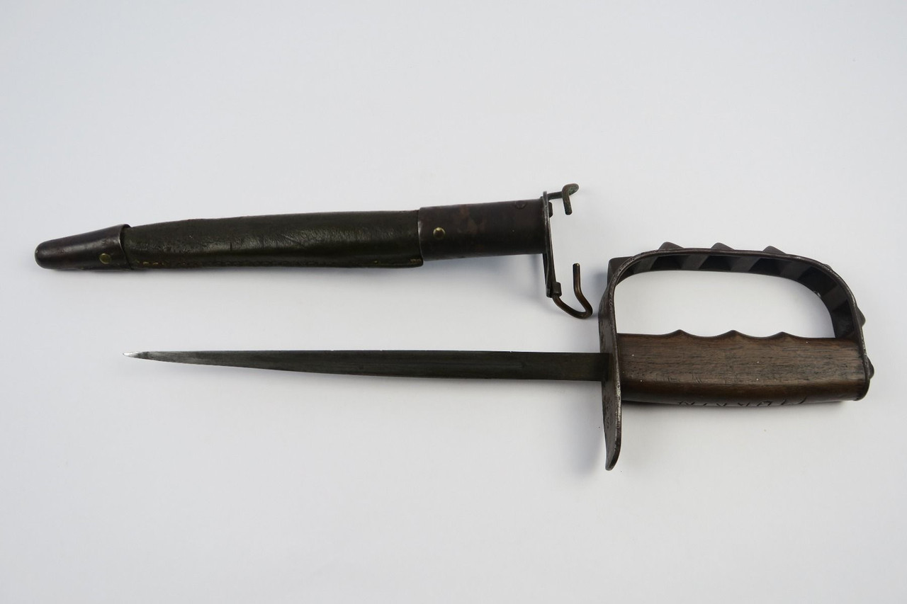 WW1 1917 LF&C Trench Knife - 1