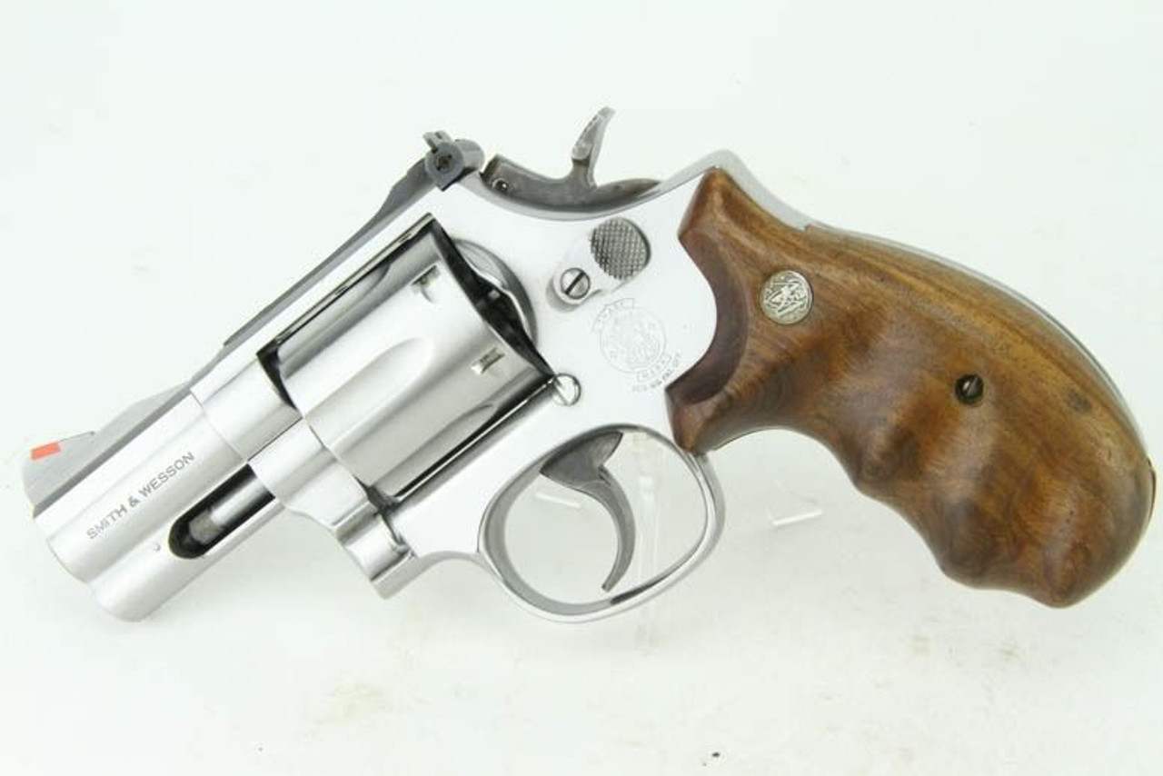 Smith & Wesson Model 686-4 - .357 Magnum - 1