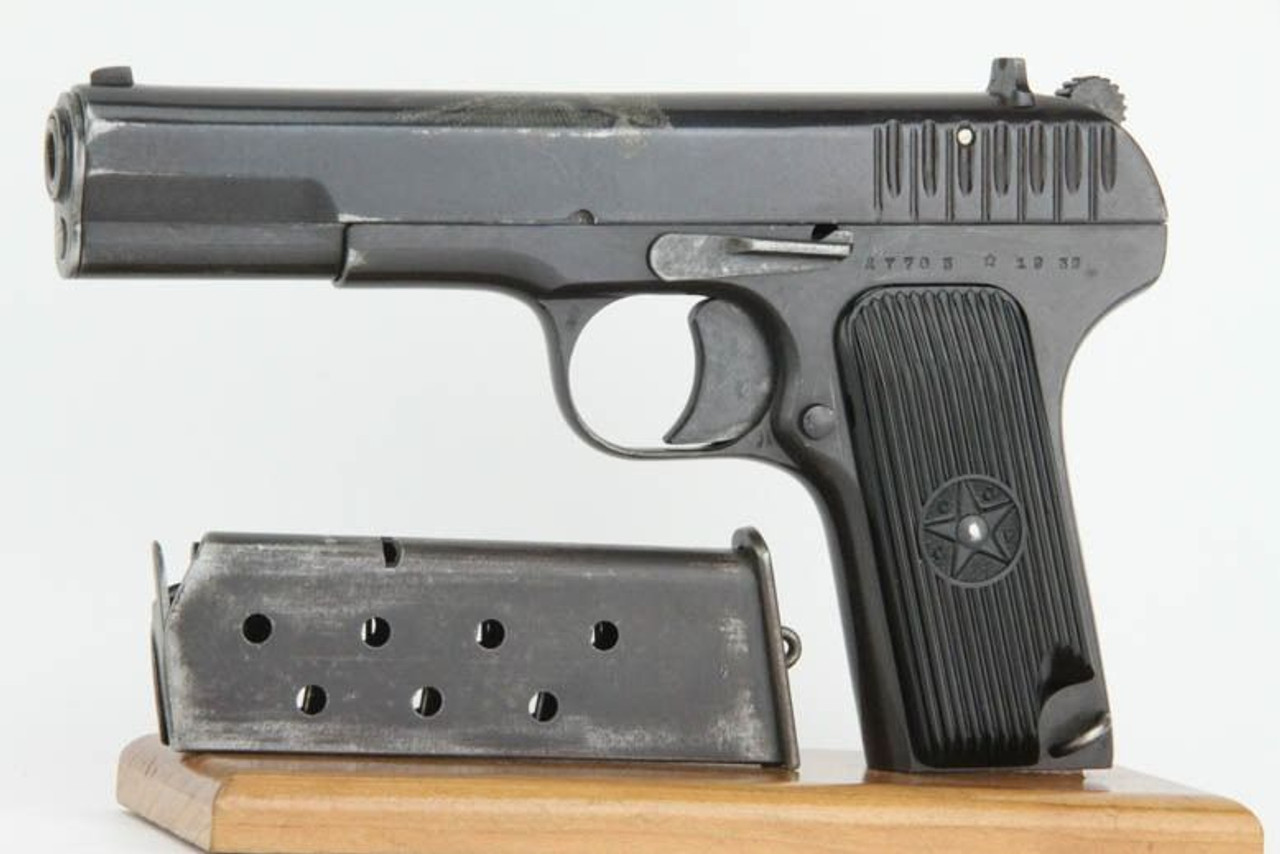 1939 Russian Tokarev TT-33 - Matching Magazine - 1