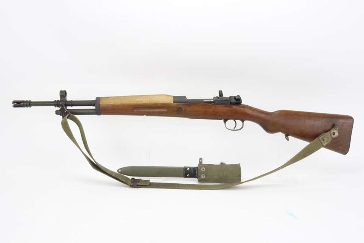 Excellent, Matching La Coruna FR-8 w/ Bayonet - 1