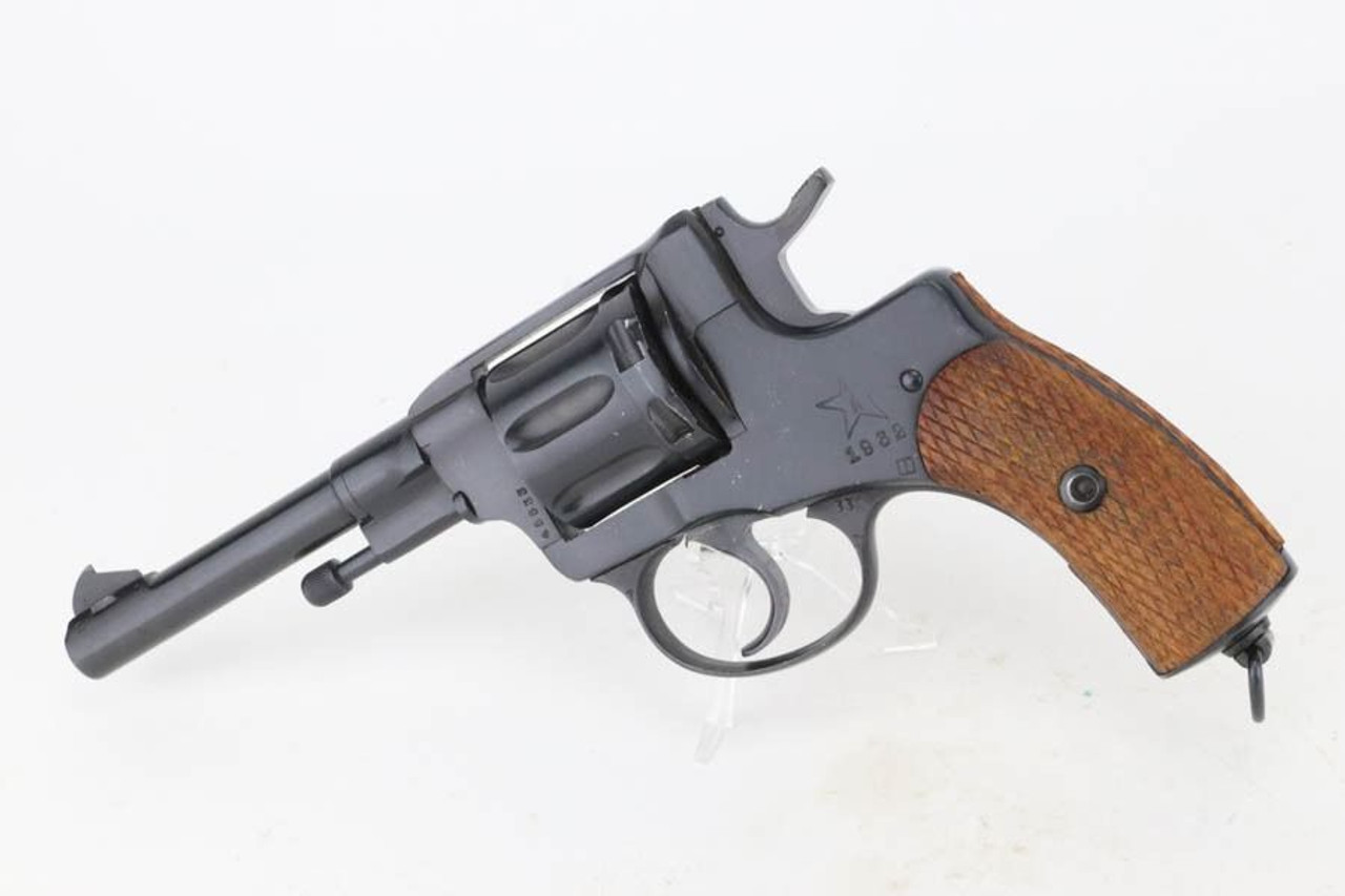 1932 Nagant Model 1895 Revolver - 1