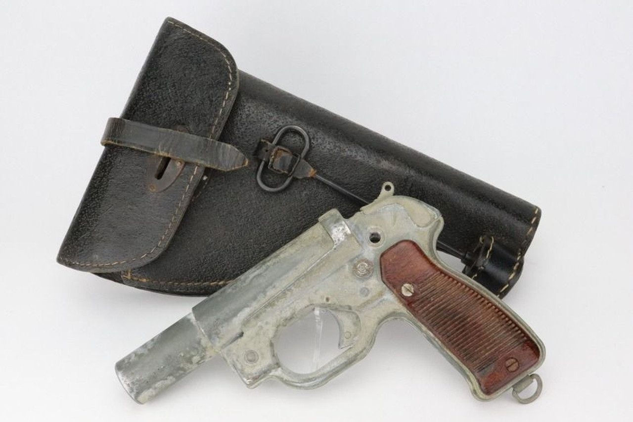 LP42 Flare Pistol Rig - 1