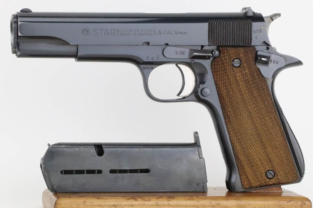 Minty, West German Police Star Model B - Matching Magazine - 1