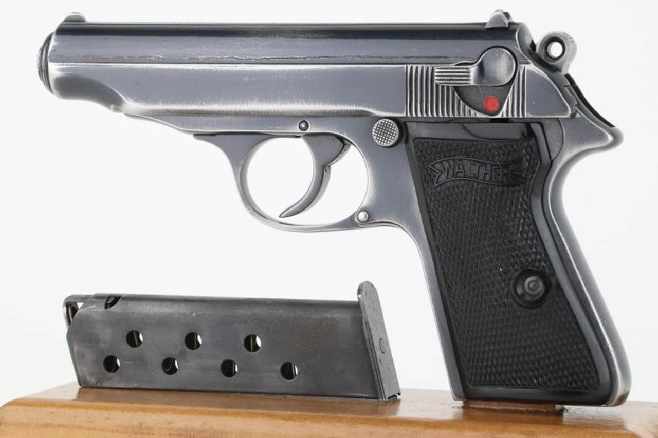 End-of-War, GI Mismatch Walther PP - With Capture Doc - 1