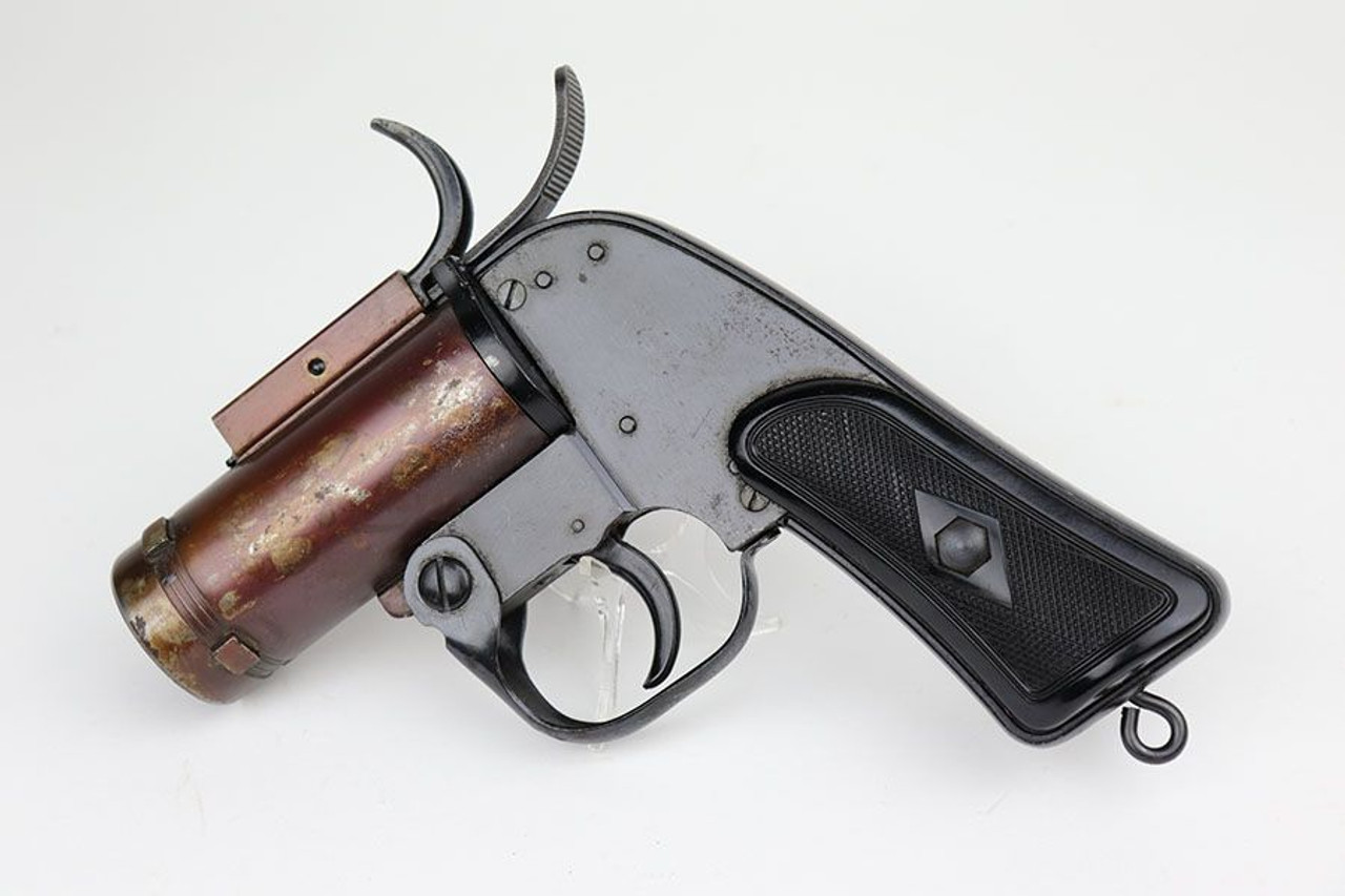 Pyrotechnic M8 Flare Pistol by CEVC - 1942 - 1