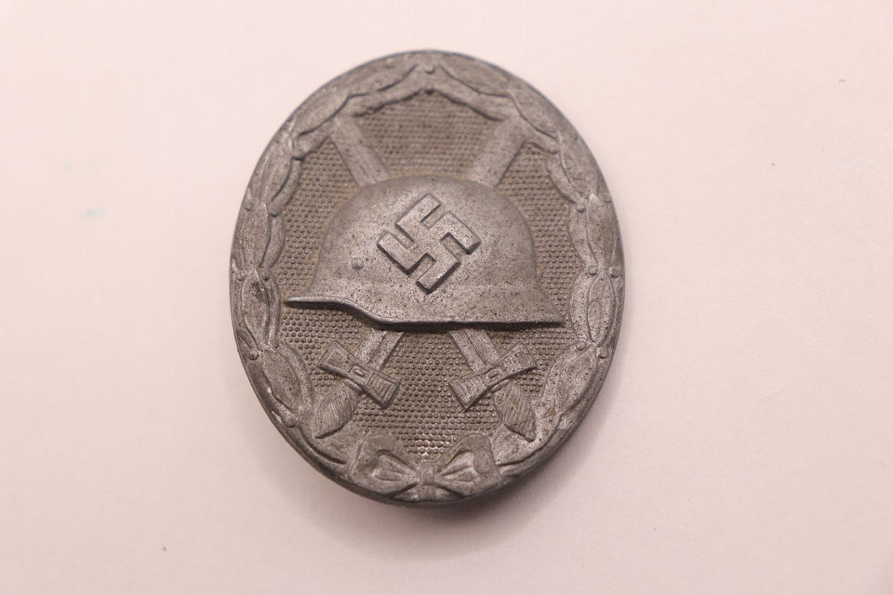 Nazi Wound Badge 2nd Class - 1