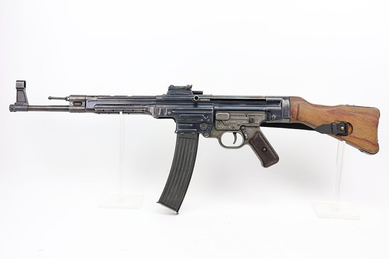 Nazi STG 44 Sturmgewehr - Machine Gun - 1