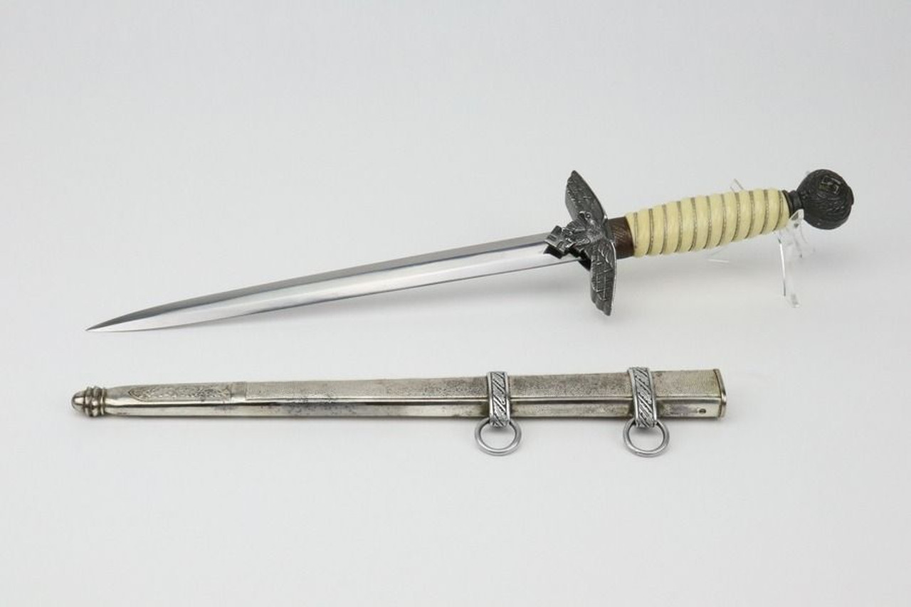 2nd Model Luftwaffe Dagger - by Robert Klaas - 1