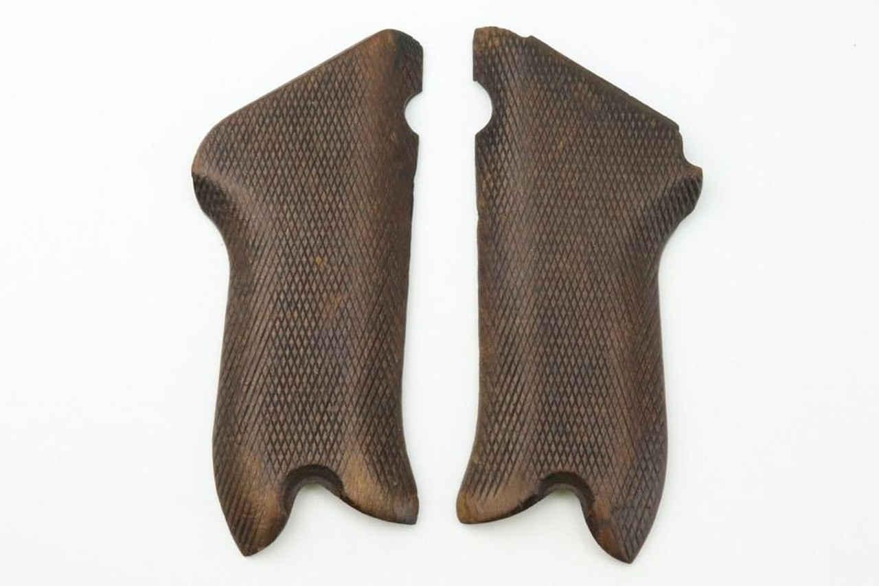 WWI Luger Grips - 1