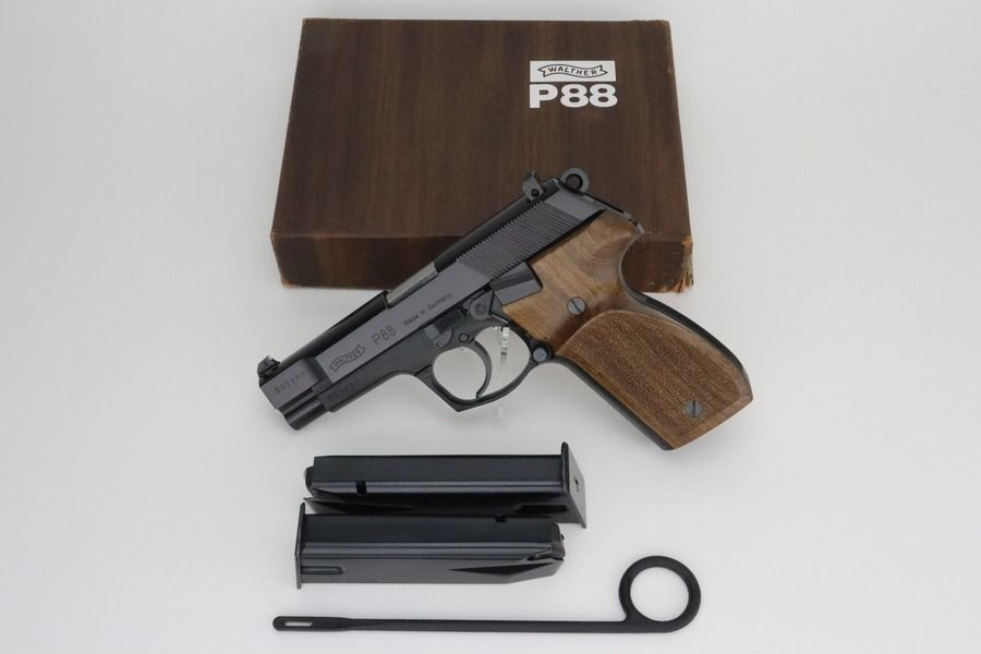 Mint, Boxed Walther P88