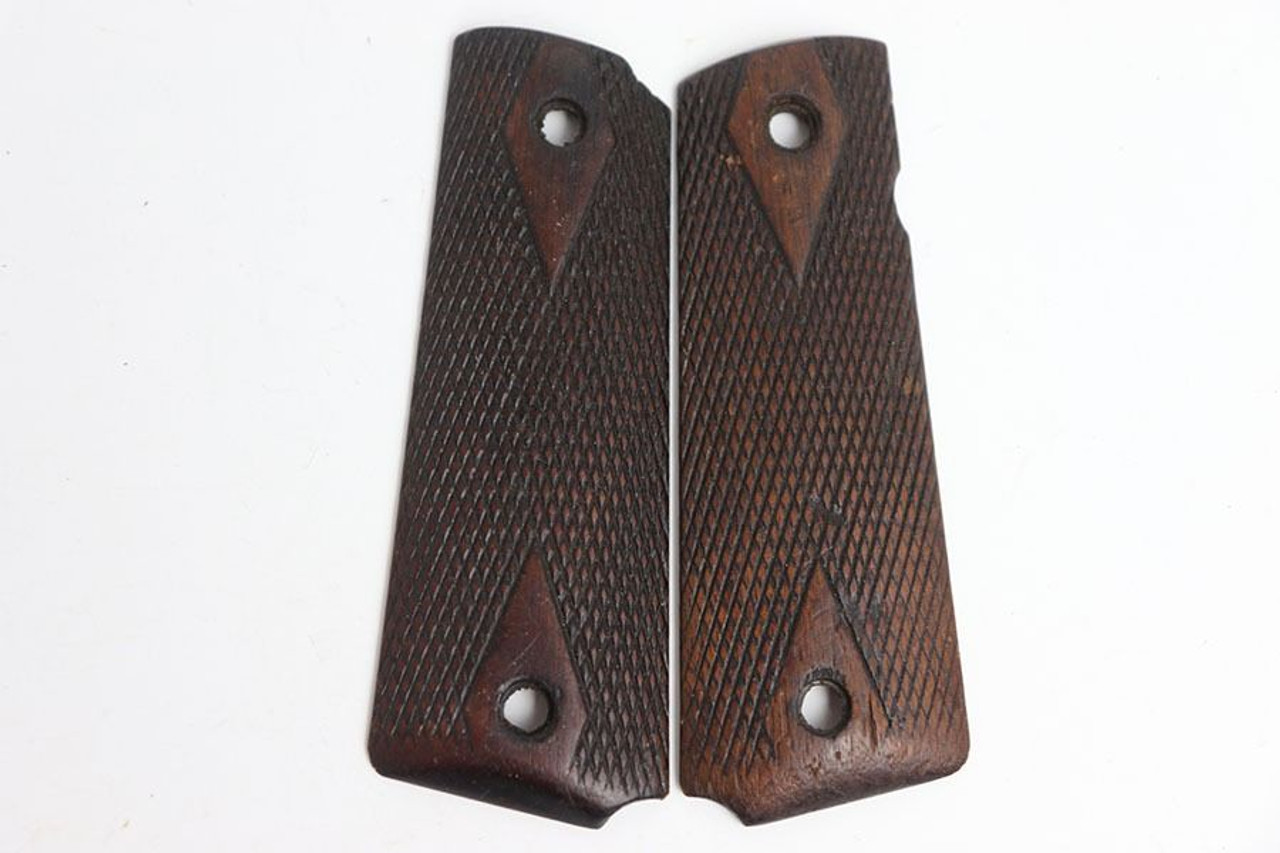 WWII U.S. 1911A1 Walnut Grips – Double Diamond Pattern - 1