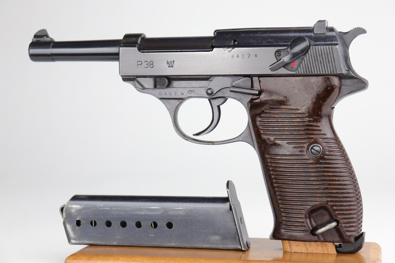 Nazi Mauser P.38 - byf 44 - 1